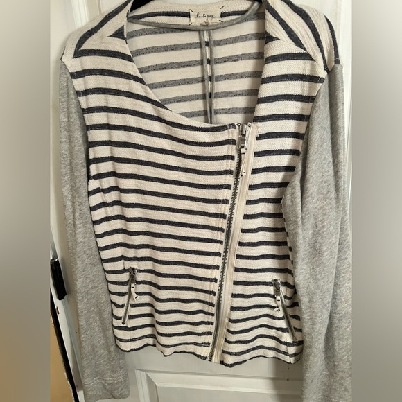 Lou & Grey Jackets & Blazers - Lou & Grey Striped jacket with solid grey sleeves sz L